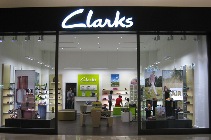 clarks discount store dewsbury